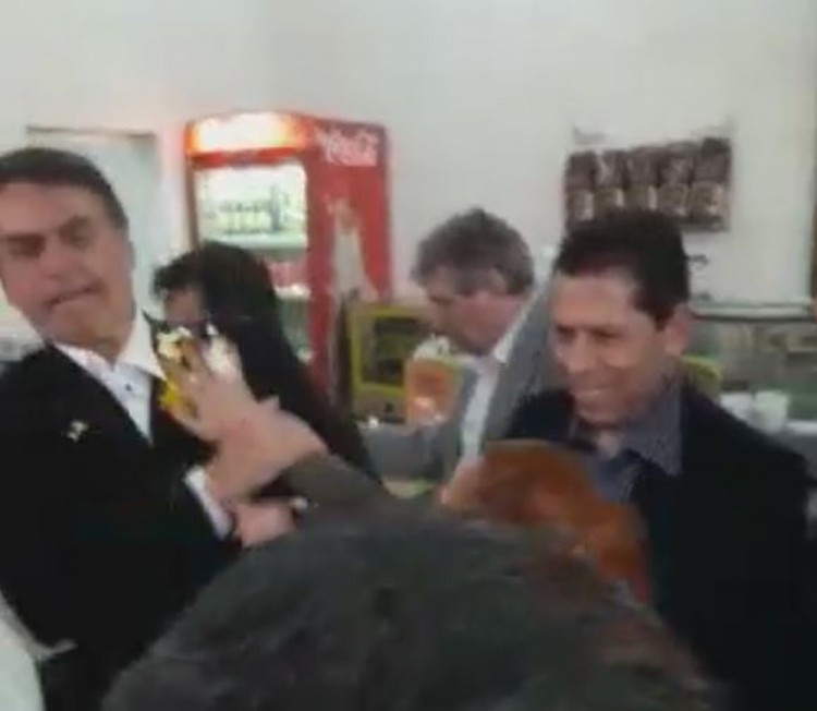 bolsonaro-ovo