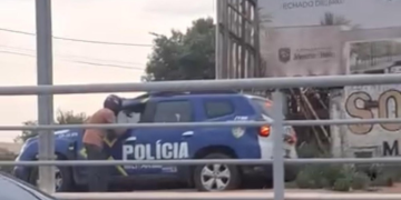 Jaru: mulher acusada de agressões volta a atacar e atinge homem com pedradas na Rua Florianópolis