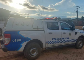 Mulher é presa por manter marido em cárcere privado após discussão