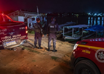 Mulher cai de embarcação no rio Mamoré e é resgatada com vida horas depois