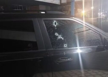 Policial de folga troca tiros com suspeito e impede feminicídio em RO