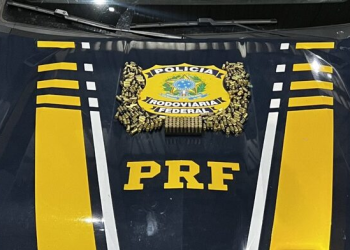 PRF apreende aproximadamente 250 munições calibre 9mm dentro de ônibus na BR-364