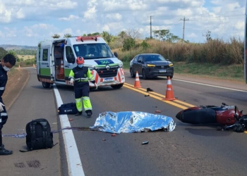 Grave acidente na BR-364 termina com motociclista morto entre Ariquemes e Jaru