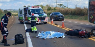 Grave acidente na BR-364 termina com motociclista morto entre Ariquemes e Jaru