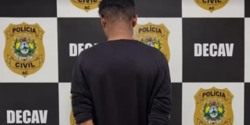 Homem é preso suspeito de abusar sexualmente de enteadas de 2 e 4 anos