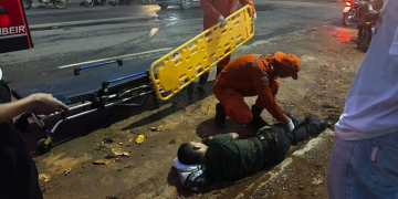 Motociclista fica ferido em colisão no cruzamento da Rio de Janeiro com Adolpho Rohl em jaru