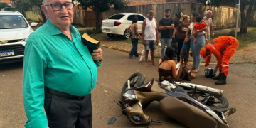 Motociclista fica ferida em cruzamento e moradores cobram implantação de lombada em Jaru